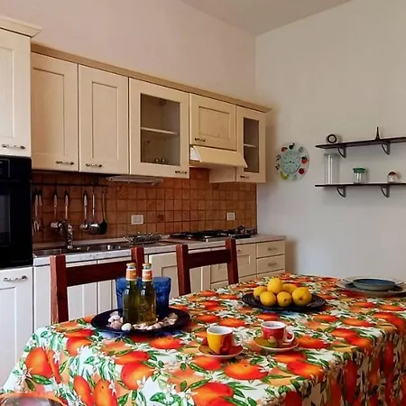 Casa Lorenzo Apartment *